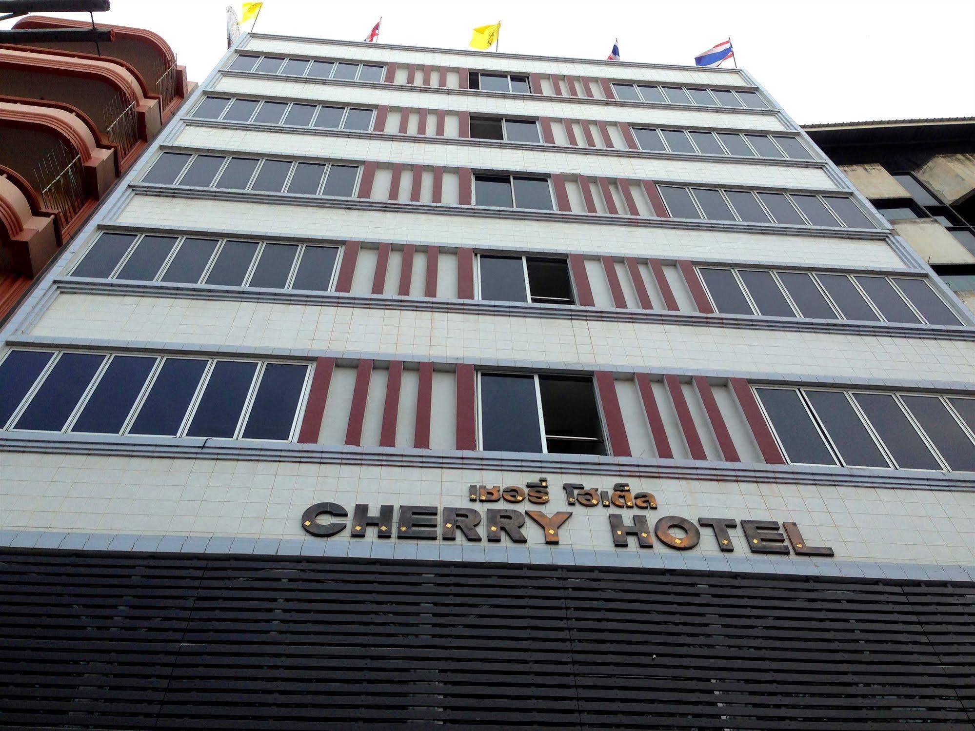 Cherry Hotel Pattaya Exterior photo